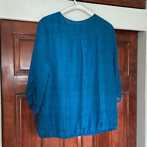 Blue NY&Co. semi-sheer blouse size XL - Picture 2 of 5